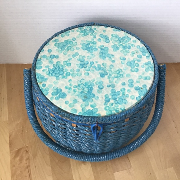 Vintage Dritz Japanese Sewing Basket - Picture 2 of 13